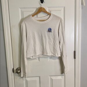 Vans/Ron Jon Women's Long Sleeve Christmas Holiday White Crop Top Size M *AS IS*